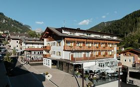 Hotel Cristallo